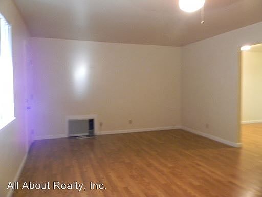 3rd image of 38047 Cherry Ln