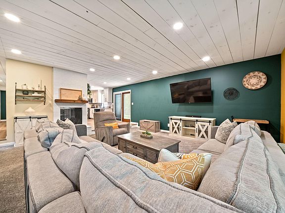2nd image of 288 Bridle Path Ln