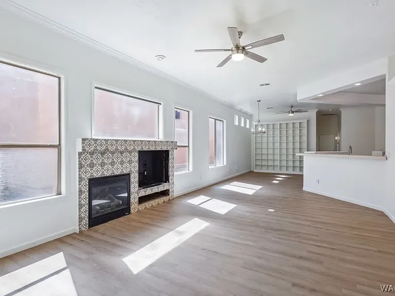 1085 Desert Marigold Cir — Photo 6
