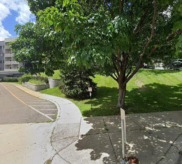 311 Pleasant Ave #103 — Photo 2