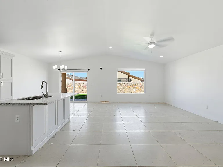 12433 Polo Norte Dr — Photo 3