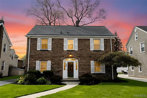 3025 Macklem Ave Photo 1