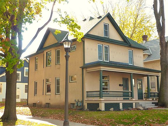 WELCOME to 738 Magnolia St!