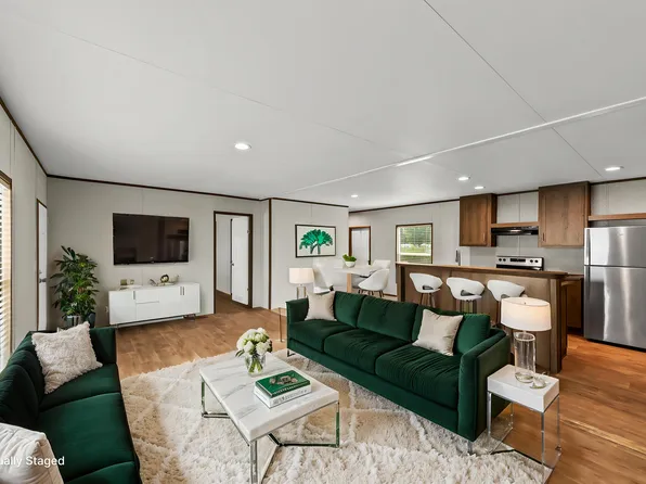 6201 W Bert Kouns Industrial Loop #35, Shreveport, LA 71129