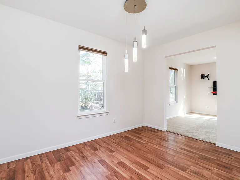 2434 Pinecrest Ave — Photo 7