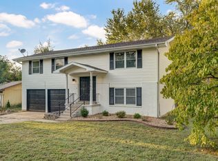 3153 W Winchester Road, Springfield, MO 65807