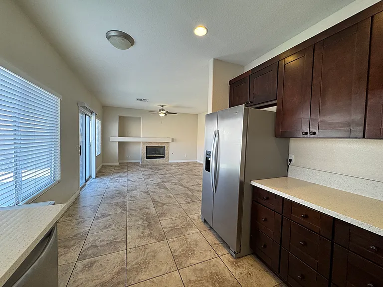 2883 Cordillera Dr — Photo 8