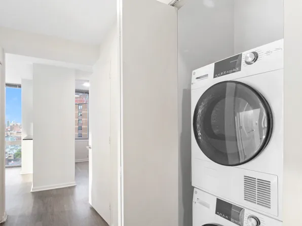 408 East 92nd Street image 7 of 15