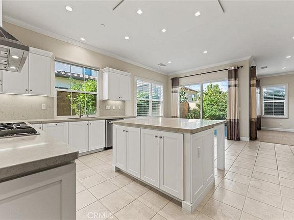 5th image of 105 Landover