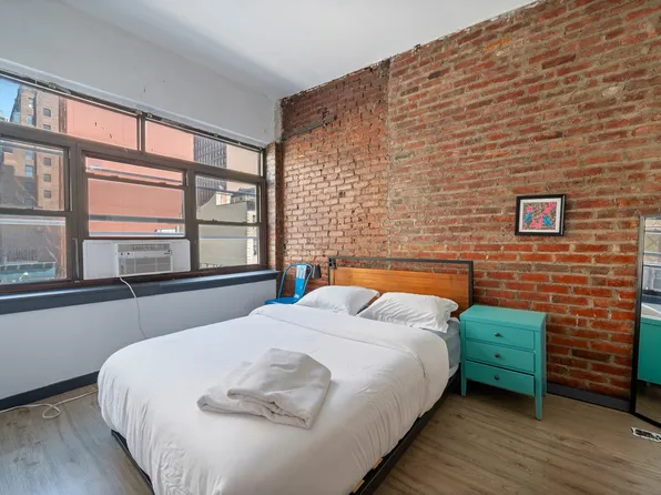 393 Eighth Avenue image 5 of 13