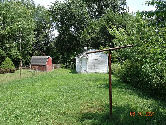 3rd image of 337 N 42nd St