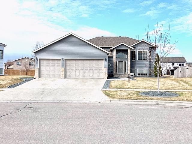 1st image of 3454 Eagle Run Dr