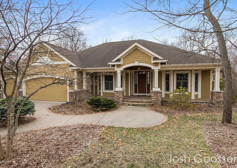 1st image of 4248 S Oak Pointe Ct NE