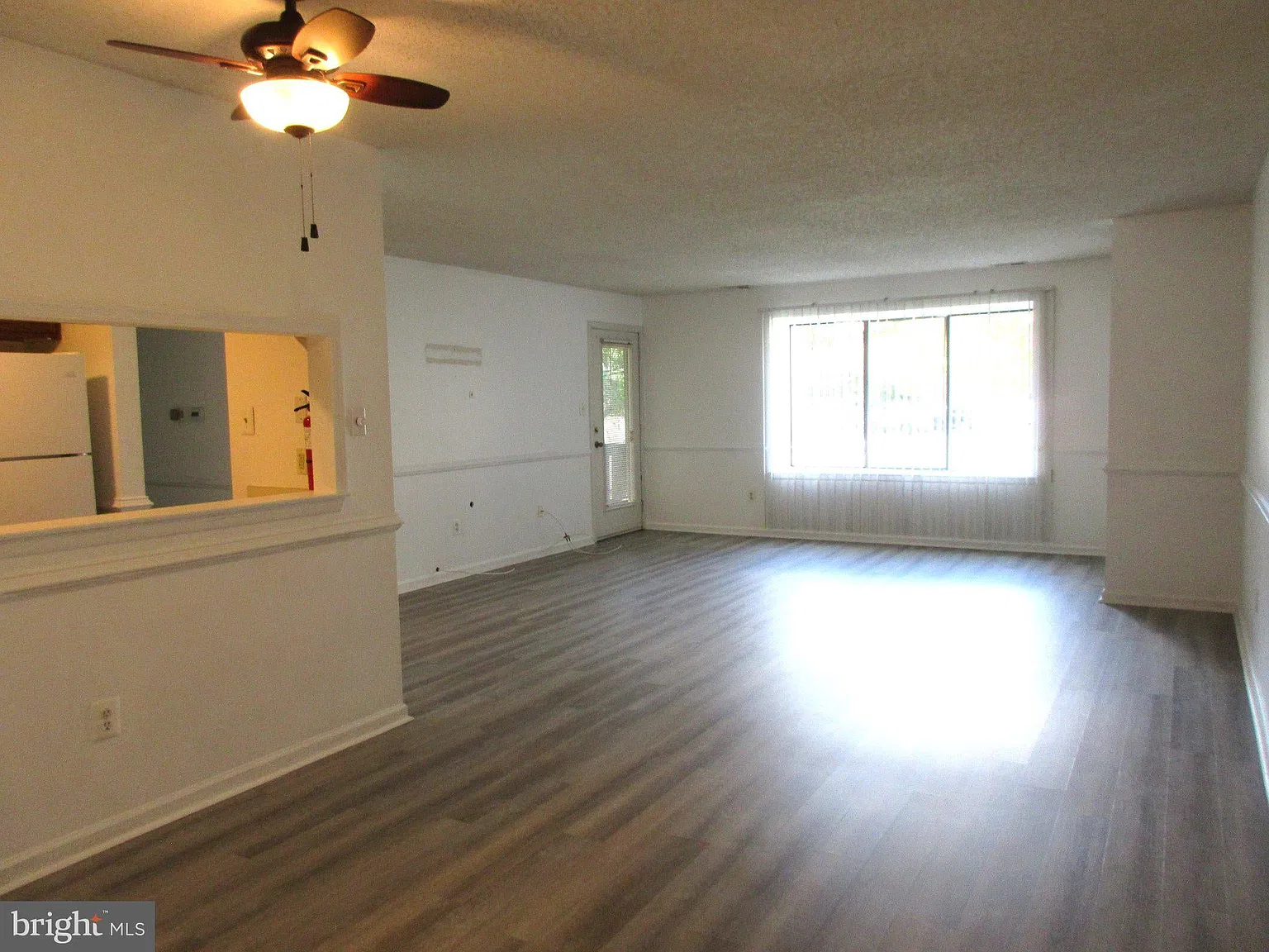 2 bed, 1182 sqft, $2,200 — Photo 4