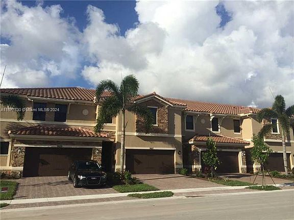 4th image of 8429 Lakeview Trl #8429