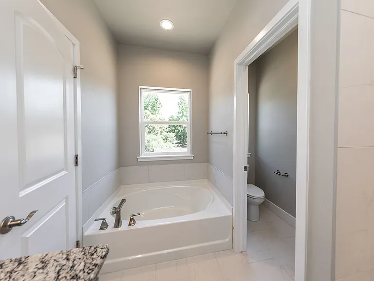 5365 Sky Top Ln — Photo 47