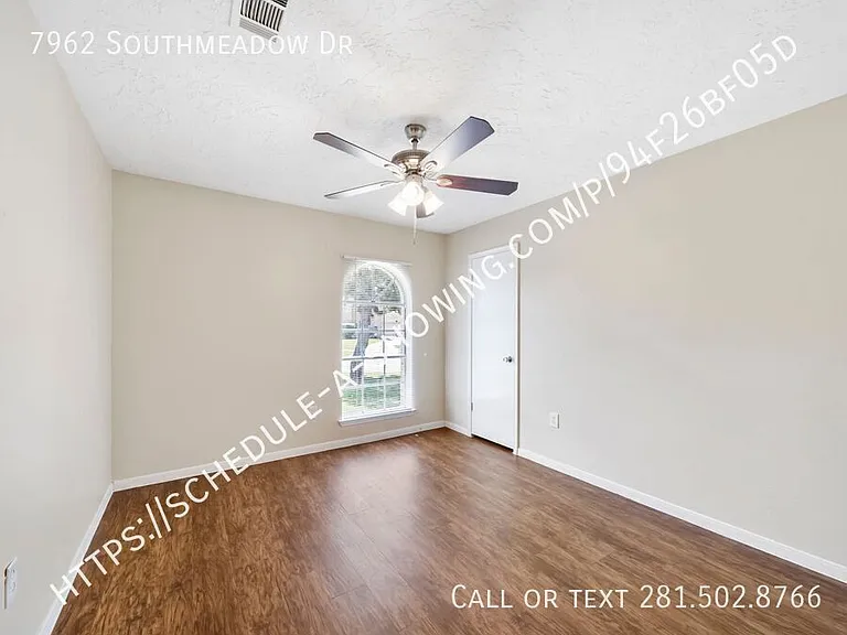 7962 Southmeadow Dr — Photo 6