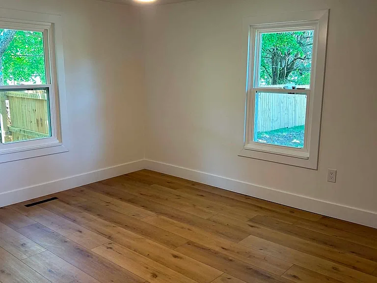 5422 S Wilson Rd — Photo 9