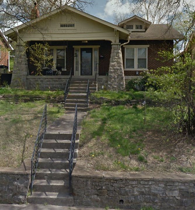 1st image of 2108 15th Ave S