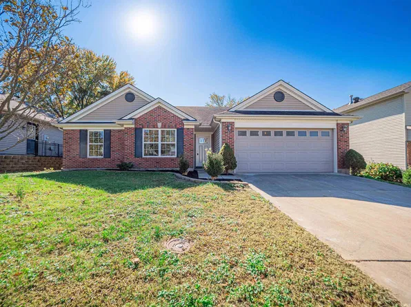 4721 Boardwalk Dr, Evansville, IN 47725