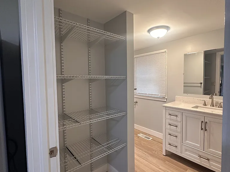 5256 Irish Rd — Photo 16