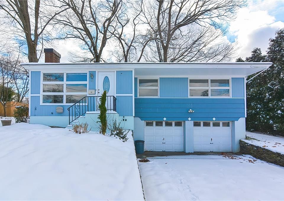 10 Harrington Dr, Johnston, RI 02919 Zillow