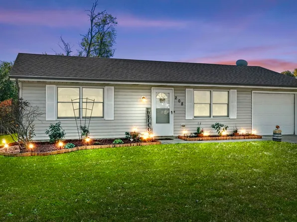 208 Kingswood Dr, Kendallville, IN 46755