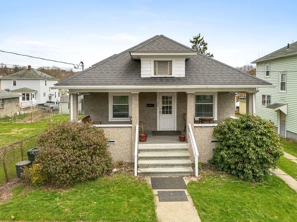 120 Rogers Ave N, Endicott, NY 13760