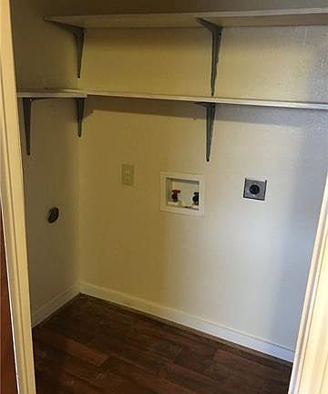 3rd image of 1314 Buena Vista St