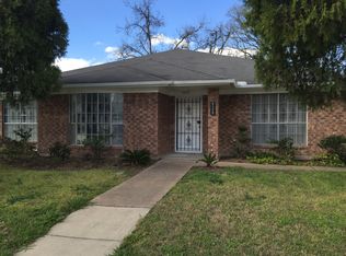6125 Collingsworth St, Houston, TX 77026