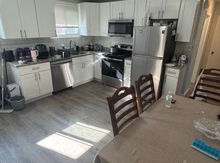 180 Ingleside Ave #4, Worcester, MA 01604