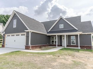 104 Reba Ct, Vine Grove, KY 40175