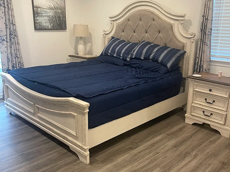 2121 E Kendall Cir — Photo 33