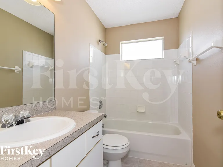 10424 Beneva Dr — Photo 13