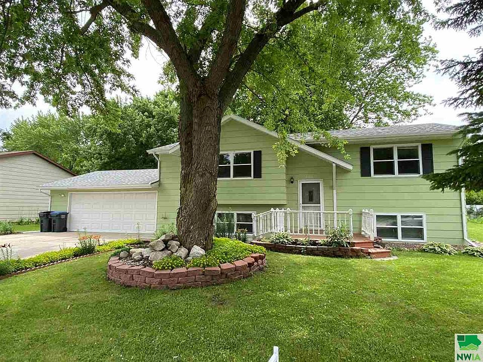 1st image of 1116 Maywood Dr