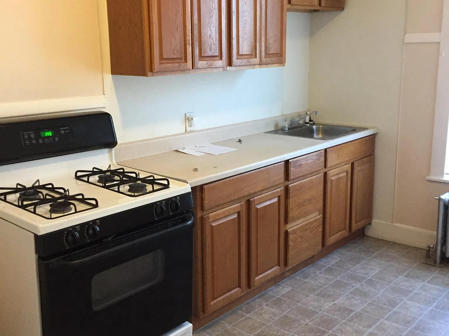 Studio, $1,095 — Photo 2