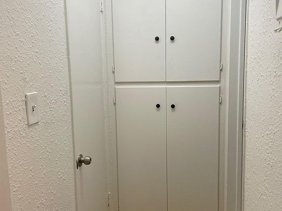 5th image of 2820 S Sepulveda Blvd APT 4
