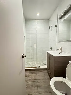 Rented by Voro New York | media 12