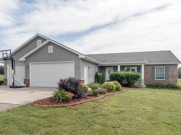 3690 West 11th Ln, Wisconsin Dells, WI 53965