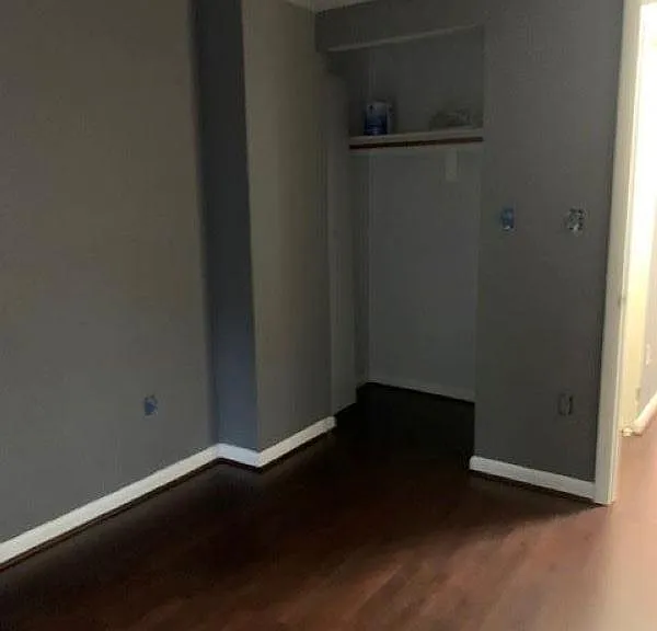 8401 Pioneer Dr — Photo 14