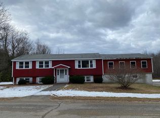 35 Things Corner Rd, Limerick, ME 04048