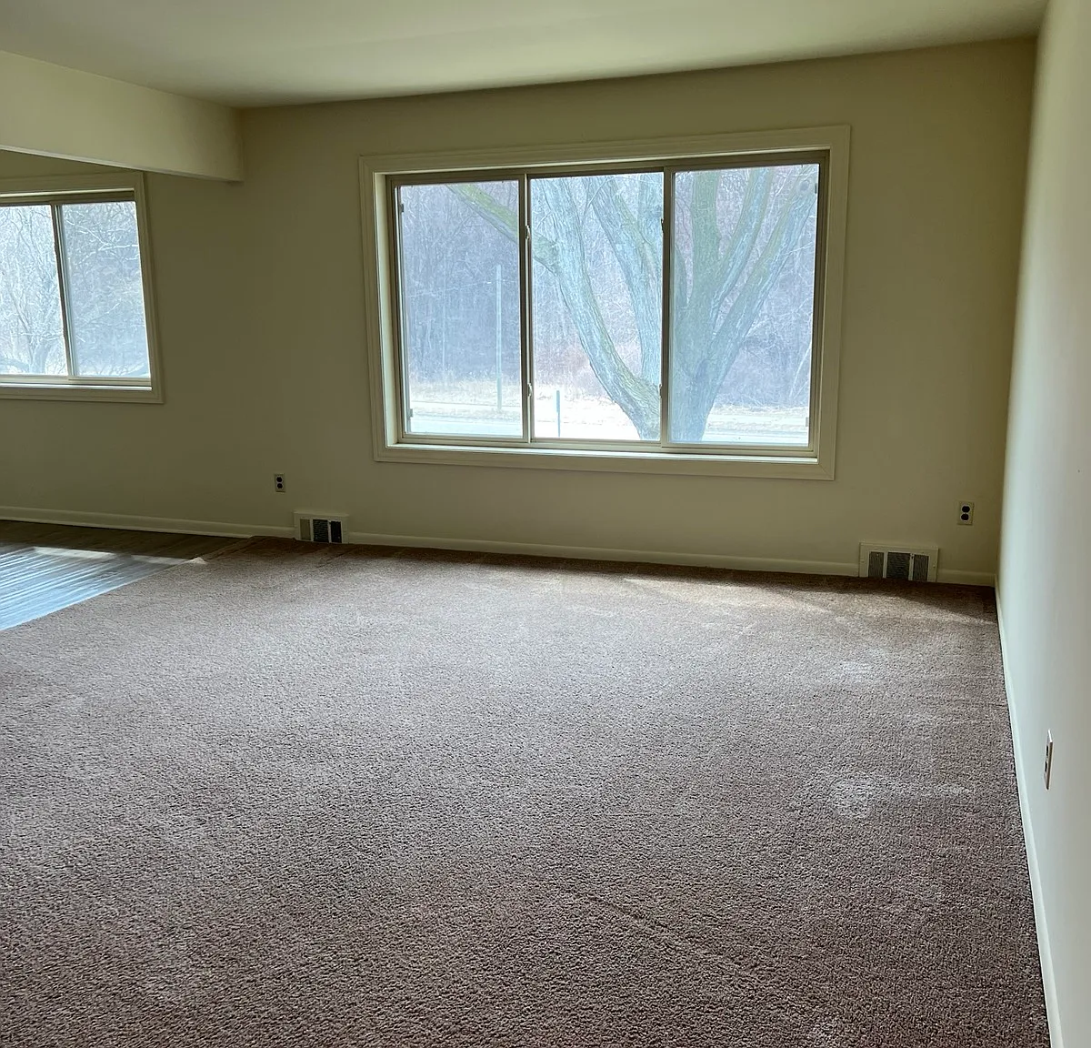 1 bed, 760 sqft, $1,020 — Photo 3