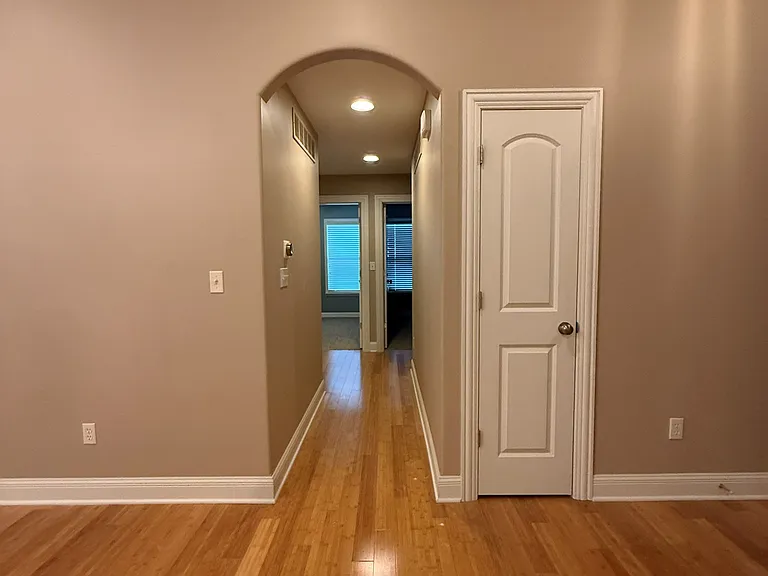 6802 Stanwood Dr — Photo 25