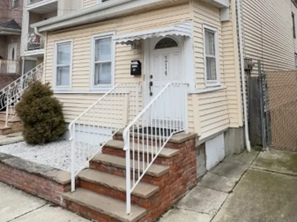 214 South St, Elizabeth City, NJ 07202