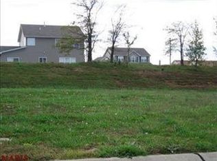 230 Silent Meadow Dr, Lake St Louis, MO 63367