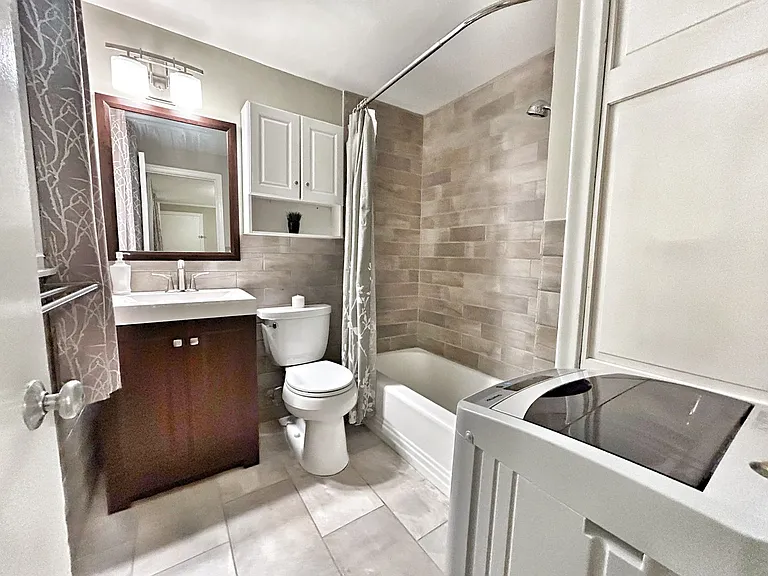 611 Middle Tpke — Photo 7