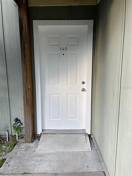 1st image of 145 Scottsdale Sq #145