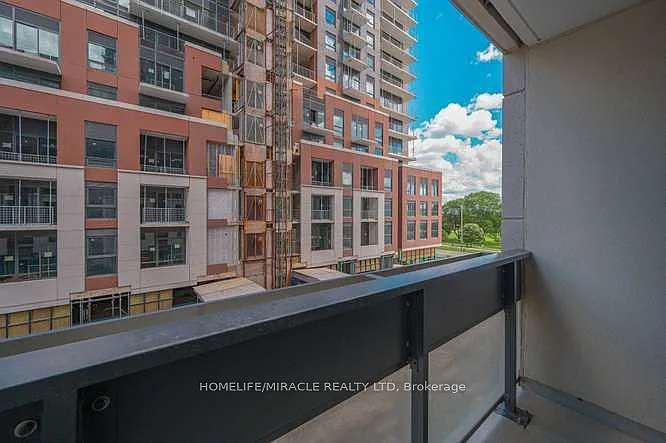4010 Eglinton Ave W #317 — Photo 28