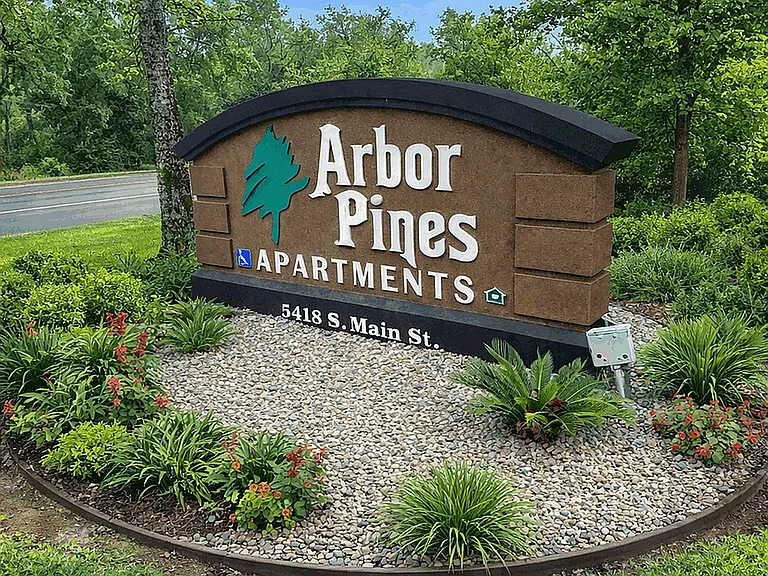 Arbor Pines Community Sign