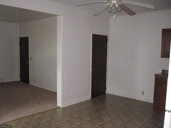 4th image of 348 N Knowles Ave #1